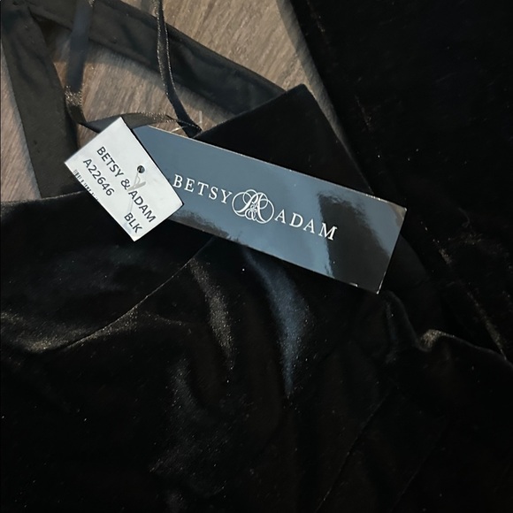 NWT! BETSY & ADAM Black Velvet Sleeveless Full-Length Evening Sheath Dress 🍭 - Picture 7 of 7